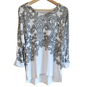 Chico's Women's Blouse Slouch Paisley Rolled Sleeves Black White Size XLarge 16P